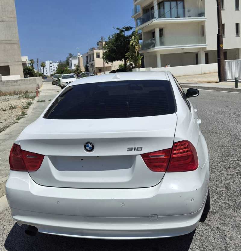 BMW 3-Series 2,0L 2009