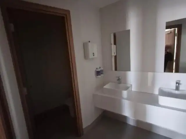 Offices, Επαρχία Λεμεσού — Λεμεσός - Αγία Νάπα
