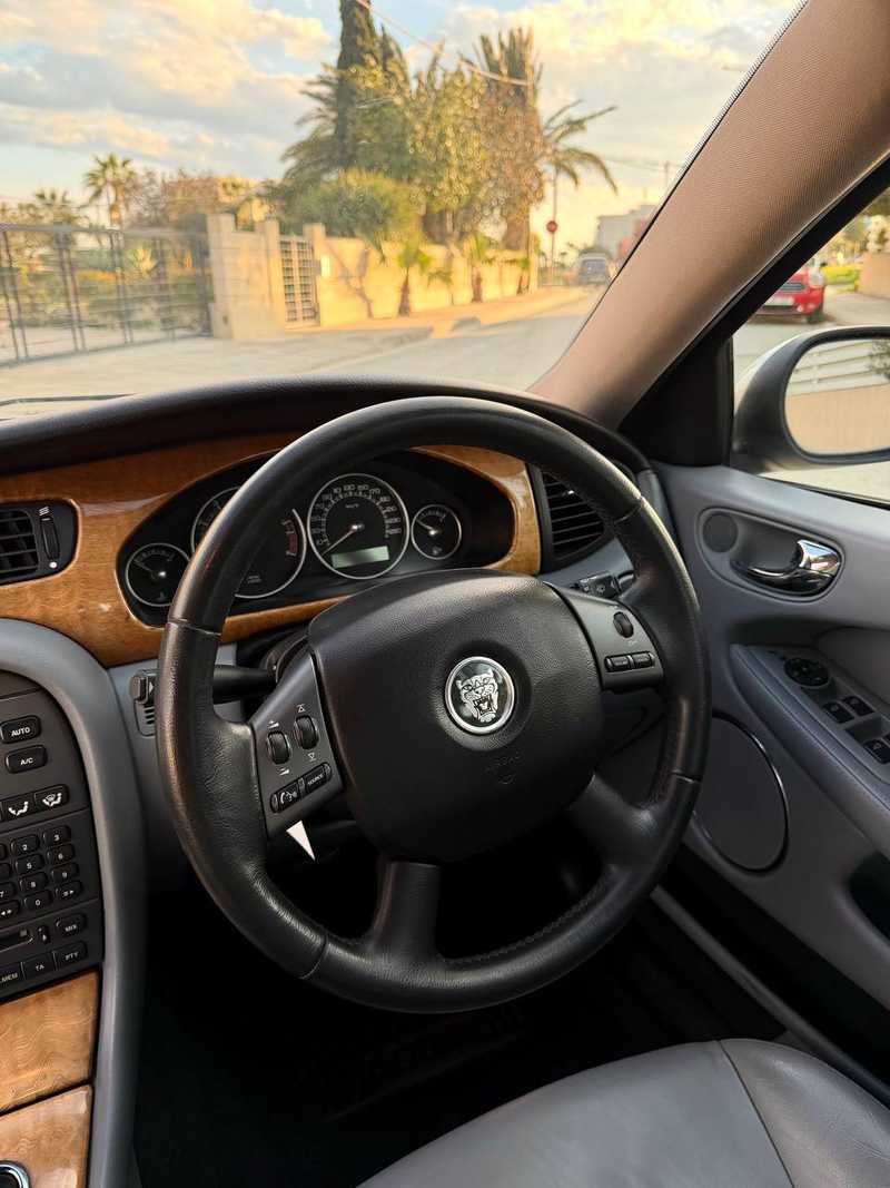 2005 Jaguar X-Type 2,1L 2005 Cyprus