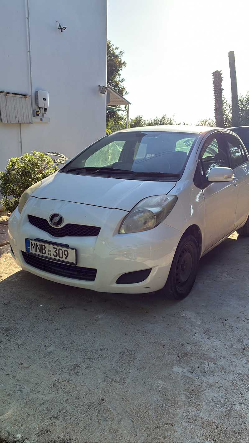 2010 Toyota Vitz 1,0L 2010 Cyprus