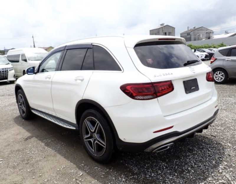 2022 Mercedes-Benz GLC-Class 2,0L 2022 Cyprus