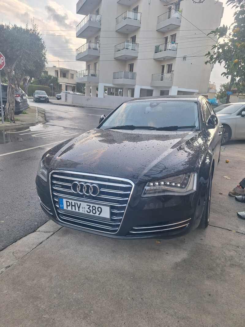Audi A8 3,0L 2012