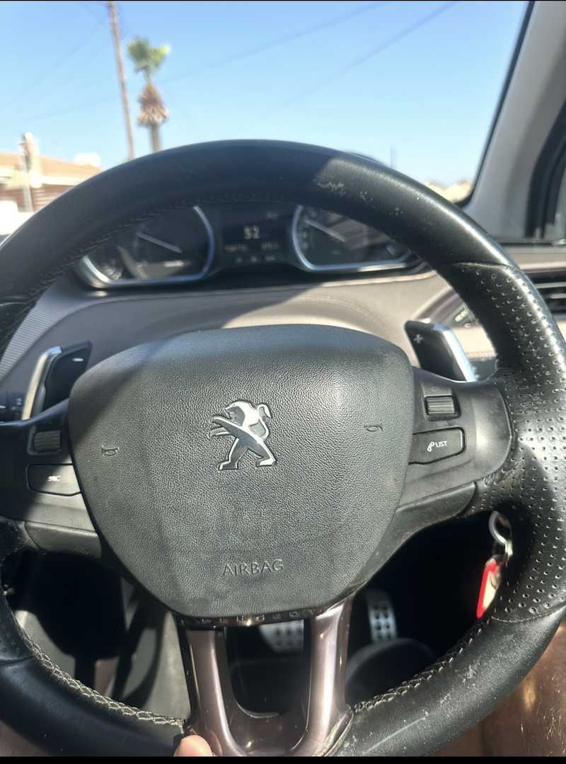 2014 Peugeot 2008 1,2L 2014 Cyprus
