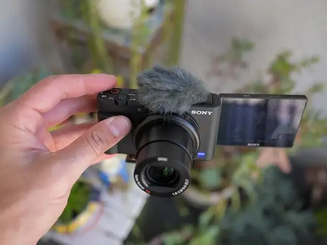 Sony zv1, Επαρχία Λεμεσού — Λεμεσός - Πέτρου και Παύλου