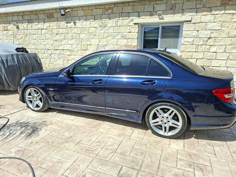 2011 Mercedes-Benz C-Class 2,1L 2011 Cyprus