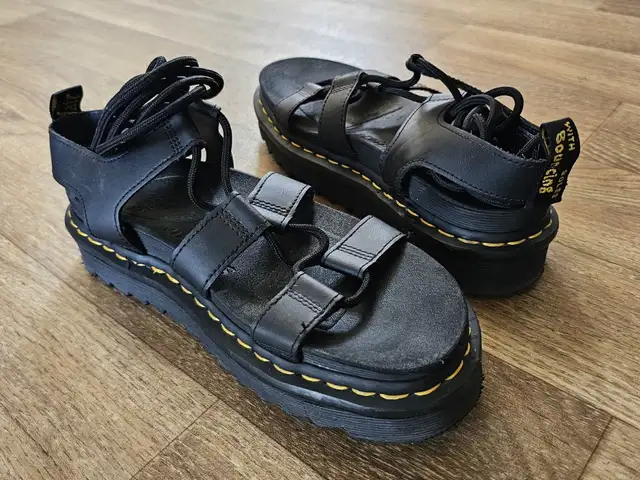 Dr. martens nartilla black sandals excellent condition, Επαρχία Λεμεσού — Άγιος Αθανάσιος