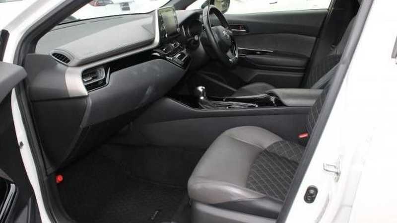 2022 Toyota C-HR 1,8L 2022 Cyprus