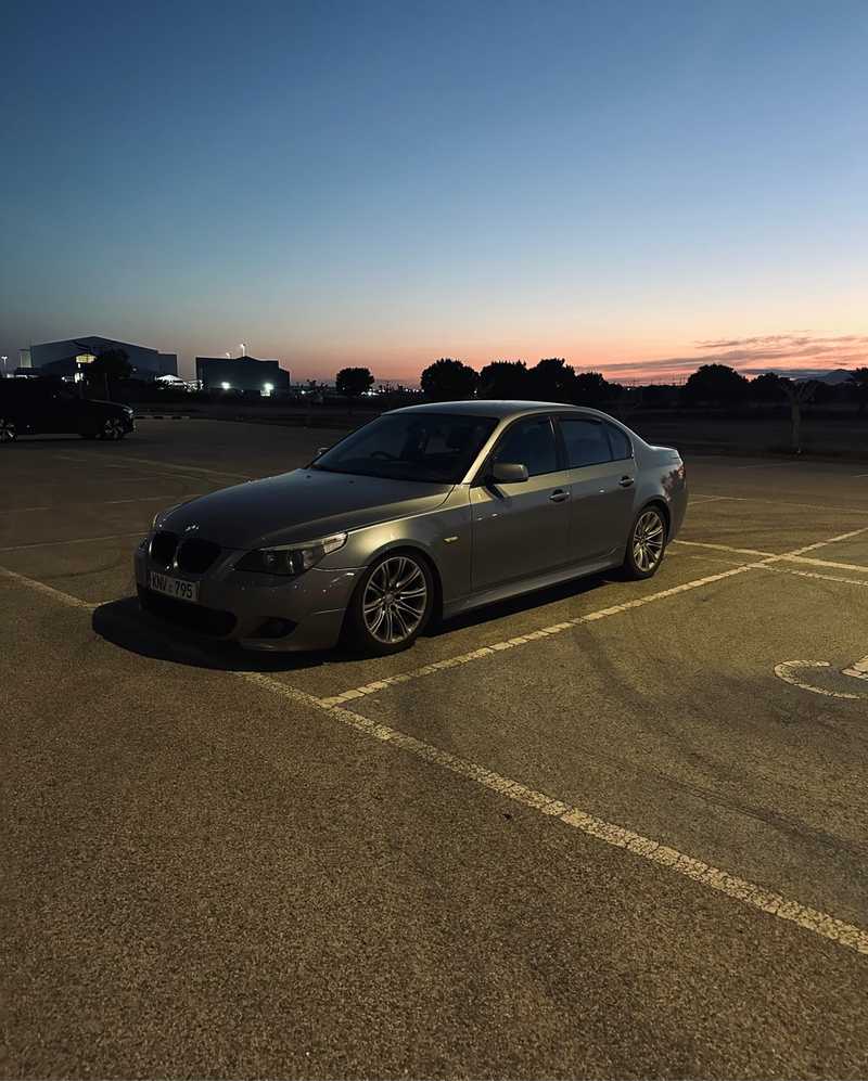 BMW 5-Series 2,0L 2006