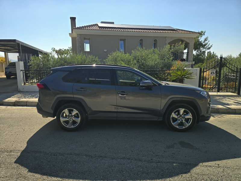 2021 Toyota RAV4 2,5L 2021 Cyprus