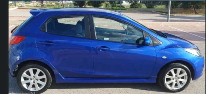 Mazda Demio 1,3L 2011