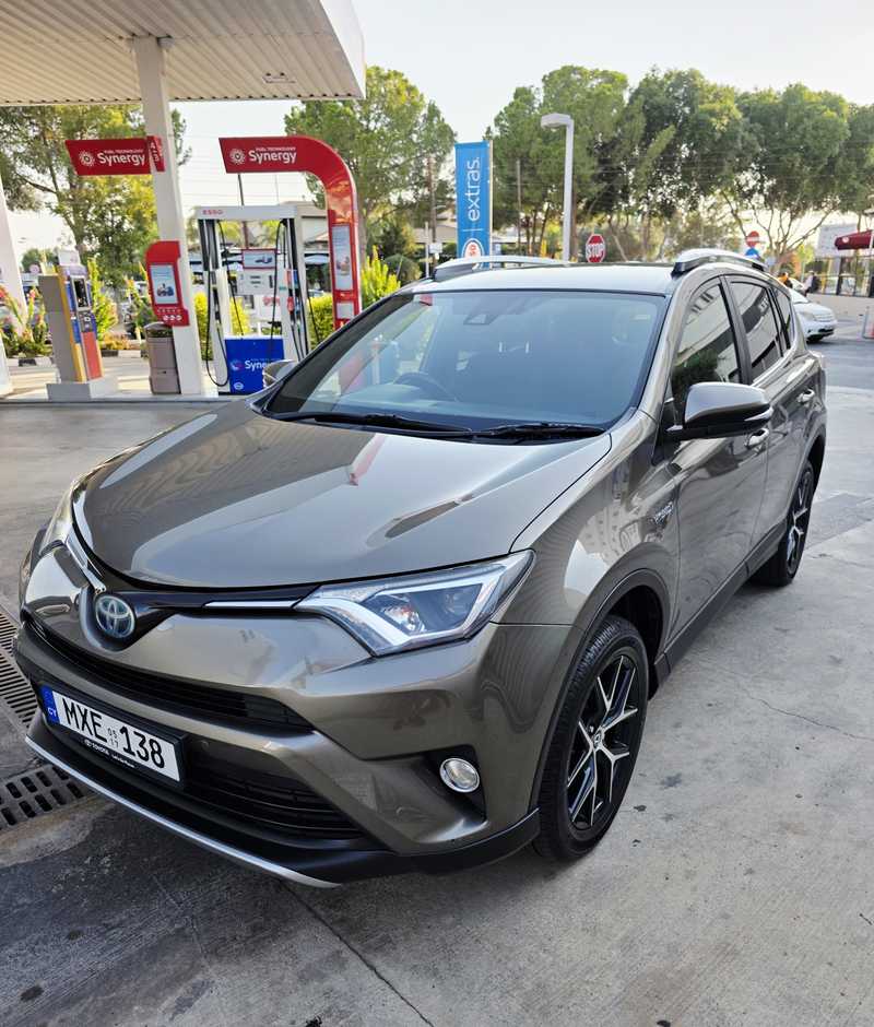 2017 Toyota RAV4 2,5L 2017 Cyprus