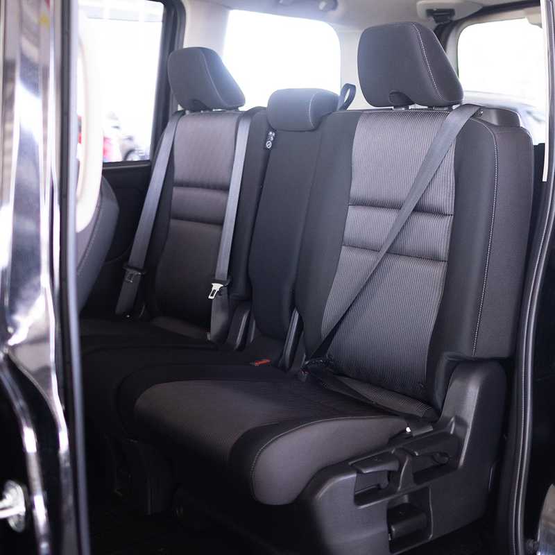 2022 Nissan Serena 2,0L 2022 Cyprus