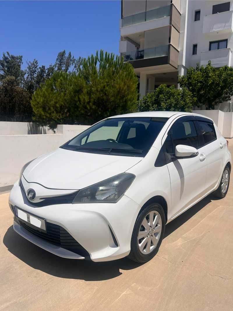 Toyota Vitz 1,3L 2014