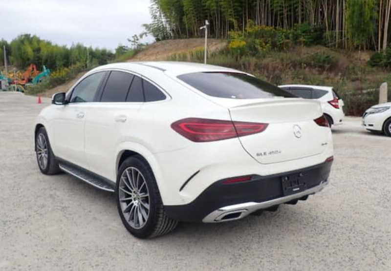2025 Mercedes-Benz GLE-Class 3,0L 2025 Cyprus