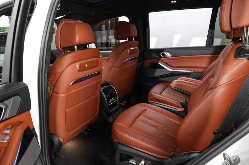 2023 BMW X7 3,0L 2023 Cyprus