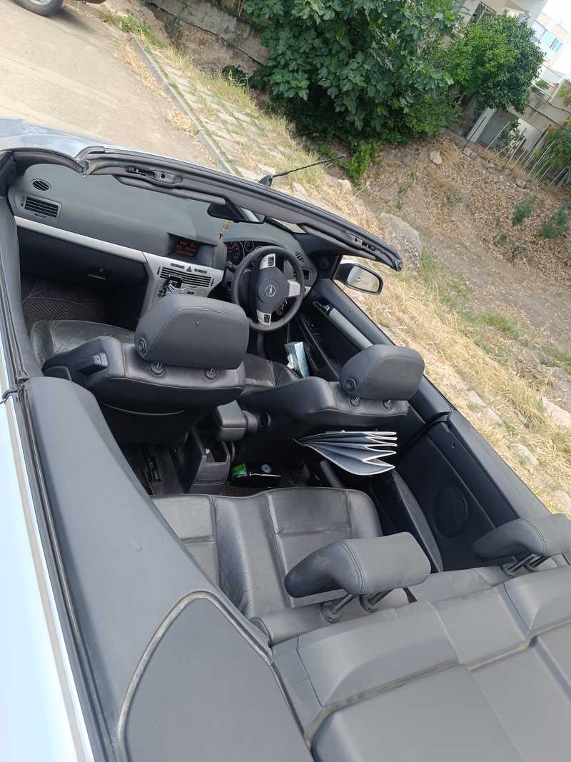 2007 Opel, Vauxhall Astra 1,6L 2007 Cyprus