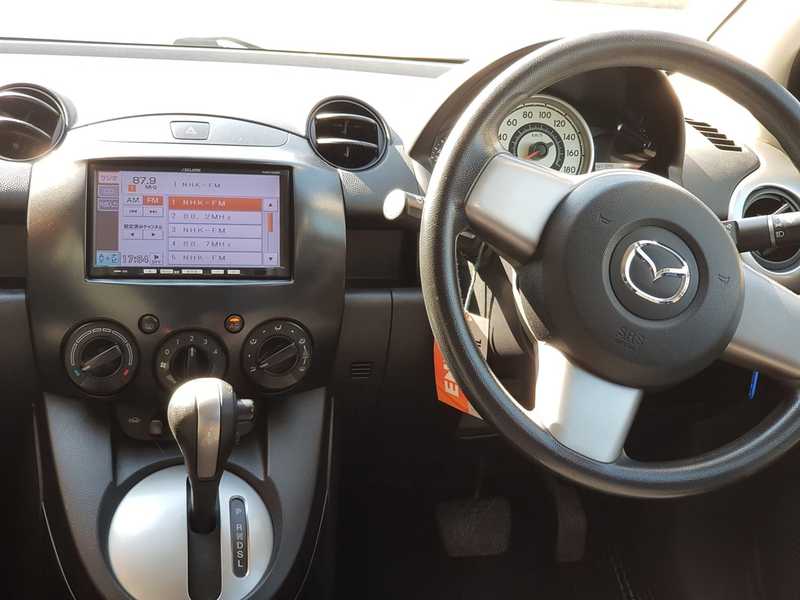2011 Mazda Demio 1,3L 2011 Cyprus