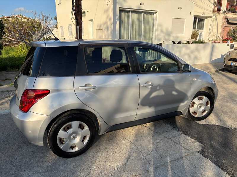 Toyota Ist 1,3L 2005