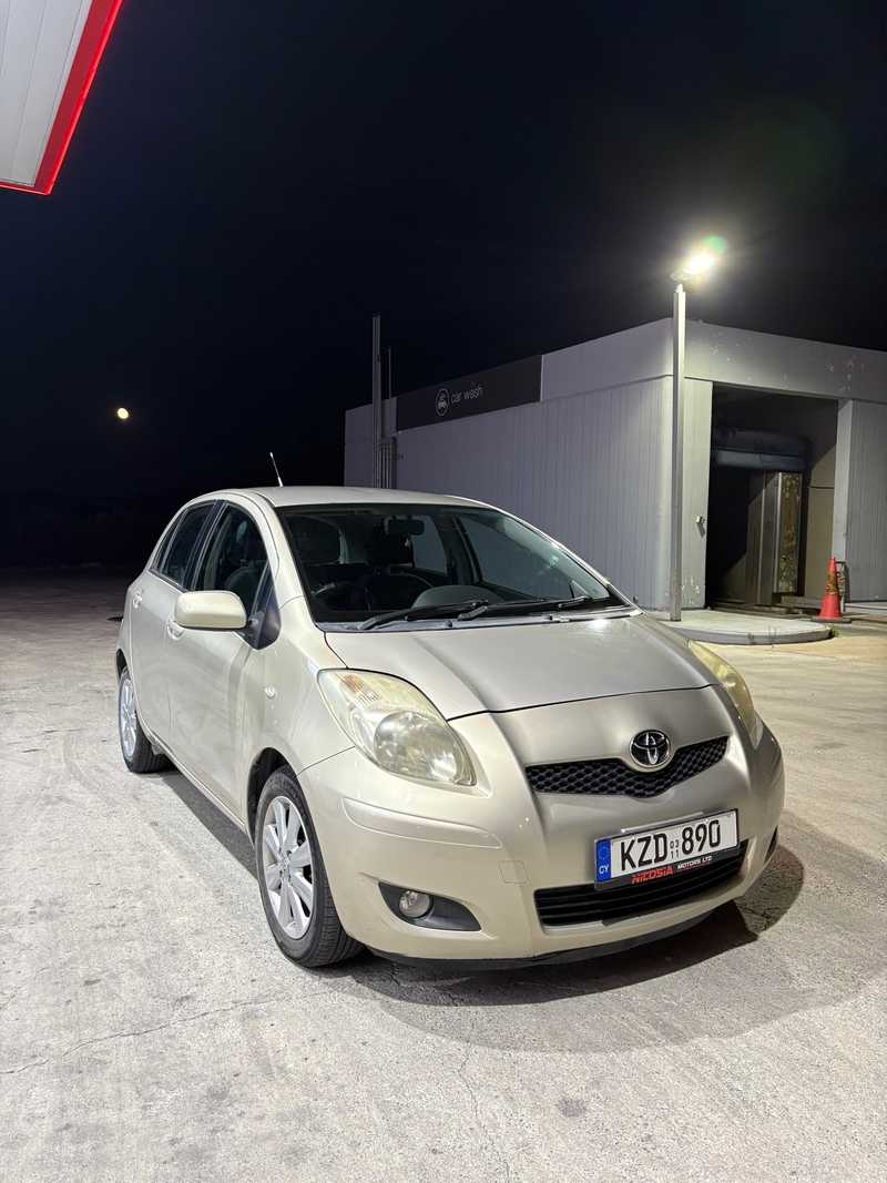 2011 Toyota Yaris 1,3L 2011 Cyprus