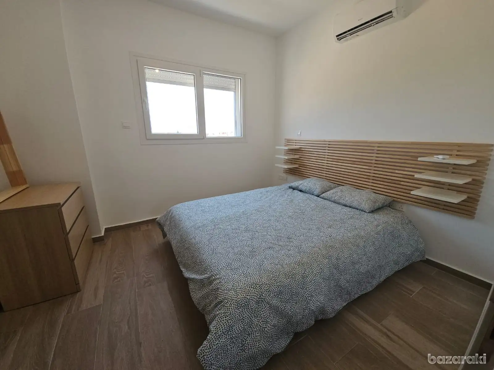 House, 3 bedrooms — 5