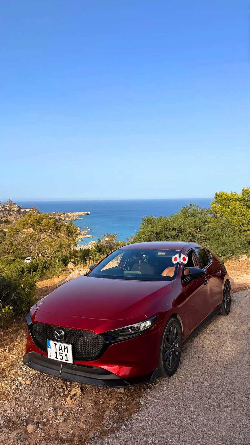 Mazda 3 1,5L 2021