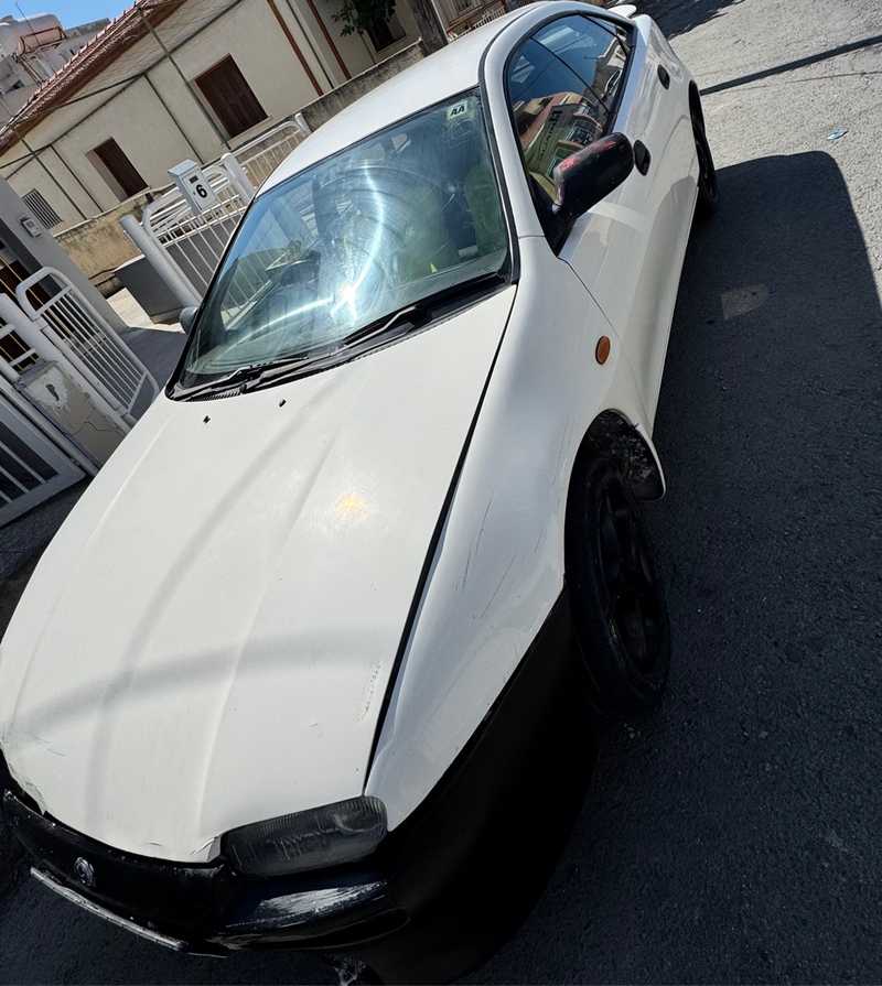 Mazda 323 1,1L 2003