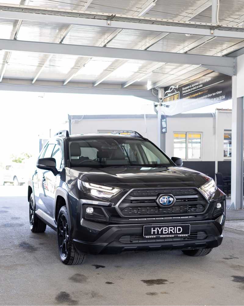 Toyota RAV4 2,5L 2023