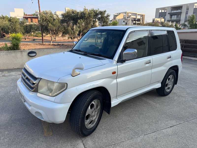 Mitsubishi Pajero 2,0L 2001