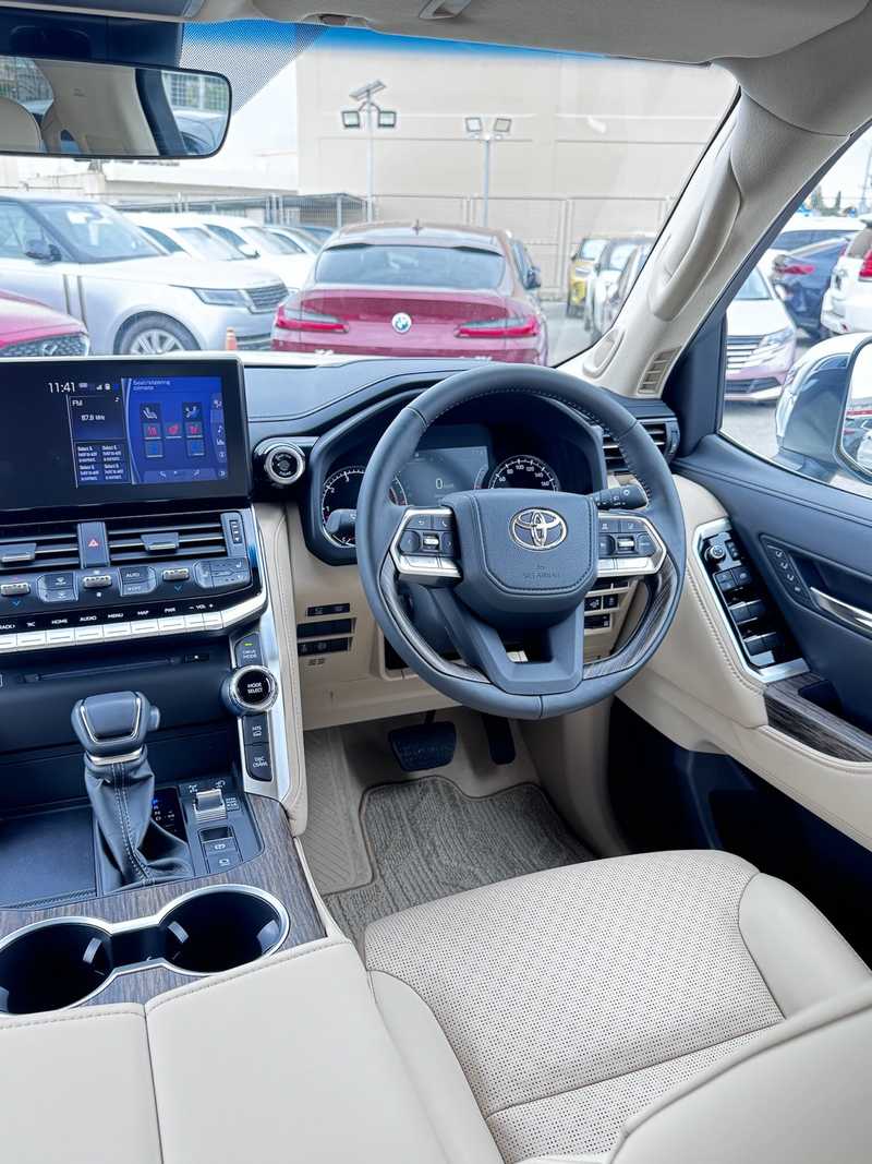 2024 Toyota Land Cruiser 300 3,3L 2024 Cyprus