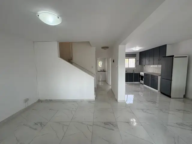 2-bedroom semi-detached to rent, Larnaca — Larnaka - Skala