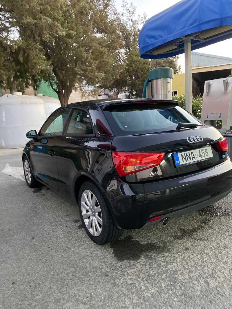 2011 Audi A1 1,6L 2011 Cyprus