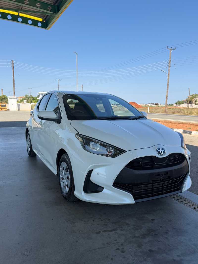 2022 Toyota Yaris 1,5L 2022 Cyprus