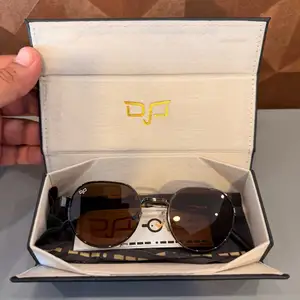 Ojo brown sunglasses, Επαρχία Πάφου — Paphos - Άγιος Θεόδωρος