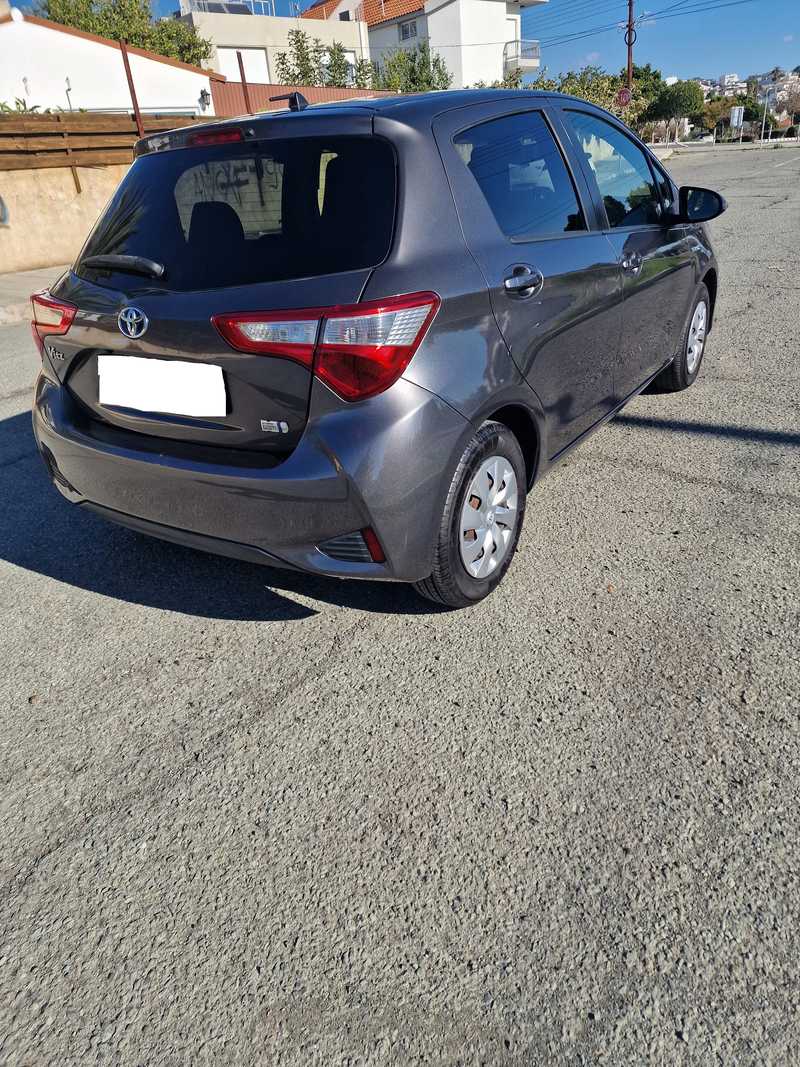 2017 Toyota Vitz 1,5L 2017 Cyprus