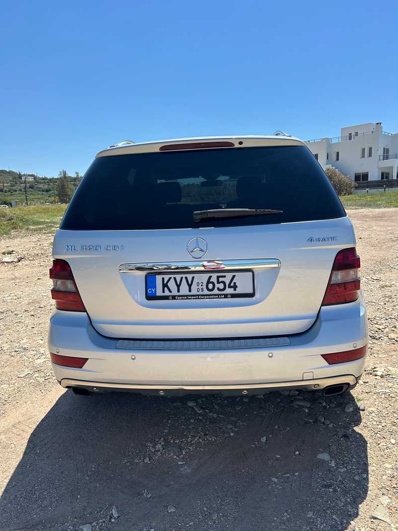 2009 Mercedes-Benz M-Class 3,2L 2009 Cyprus