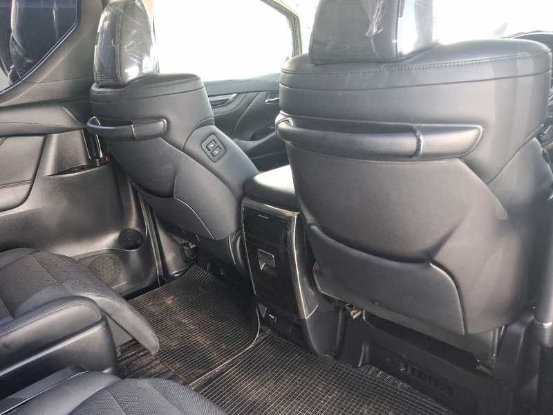 2021 Toyota Alphard 2,5L 2021 Cyprus