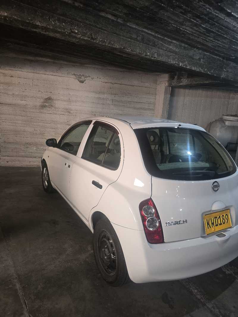 Nissan March 1,2L 2006