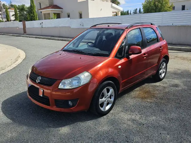 Suzuki SX4