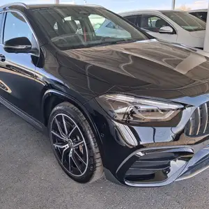 Mercedes-Benz GLA 35