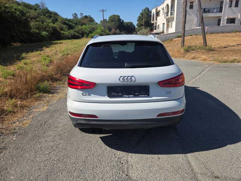 2012 Audi Q3 2,0L 2012 Cyprus