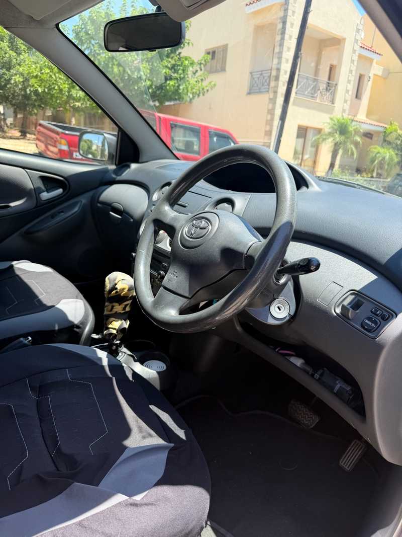 2003 Toyota Vitz 1,3L 2003 Cyprus