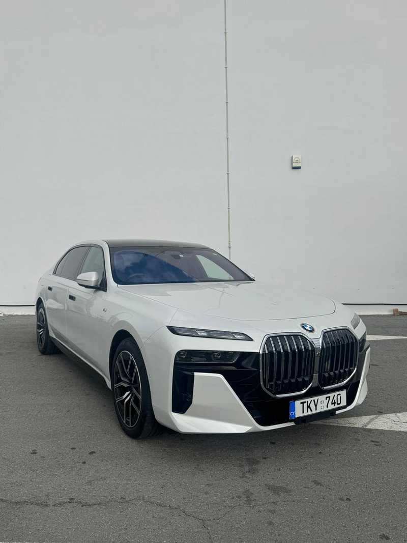 2023 BMW 7-Series 3,0L 2023 Cyprus
