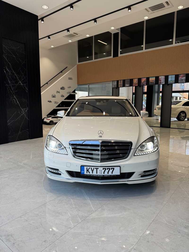 2010 Mercedes-Benz S-Class 5,5L 2010 Cyprus
