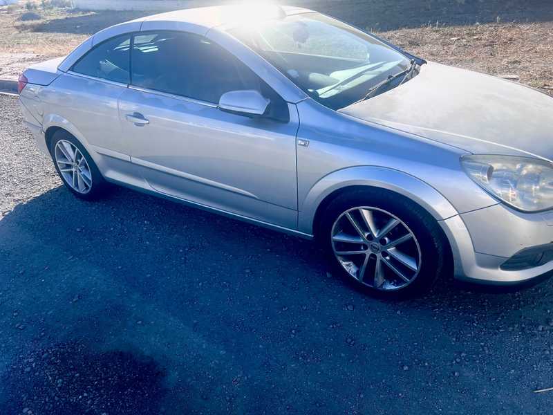 2007 Opel, Vauxhall Astra 1,6L 2007 Cyprus