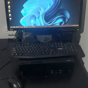Computer Set, Επαρχία Λευκωσίας — Αγλαντζιά