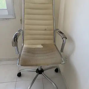 Computer chair, Επαρχία Λεμεσού — Παραμύθα