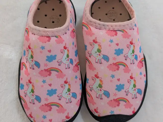 Children's shoes, Limassol — Limassol - Neapolis
