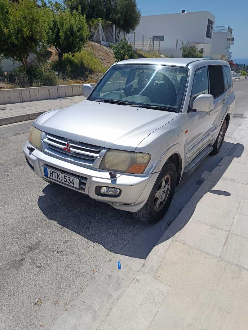 Mitsubishi Pajero 3,2L 2001