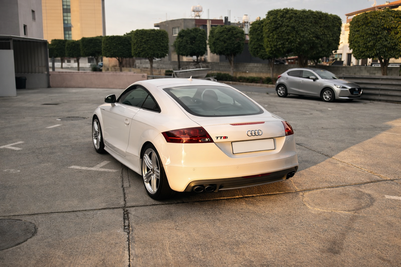 2010 Audi TTS 2,0L 2010 Cyprus