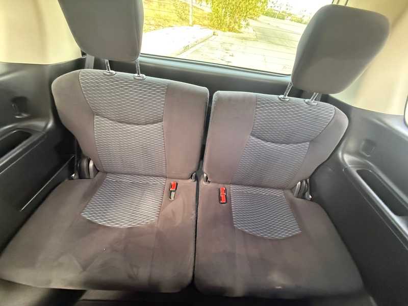 2015 Nissan Serena e-POWER 2,0L 2015 Cyprus